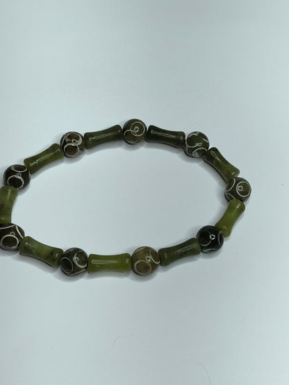 Soochow / Serpentine Jade Bracelet