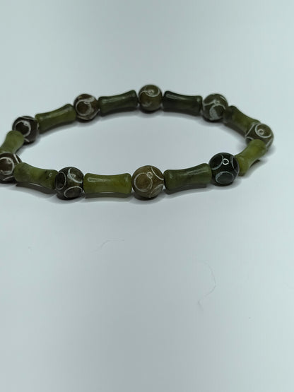 Soochow / Serpentine Jade Bracelet