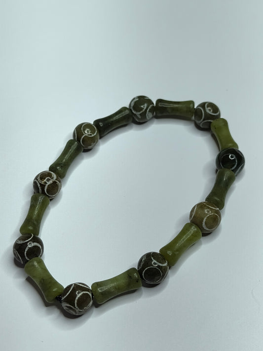 Soochow / Serpentine Jade Bracelet